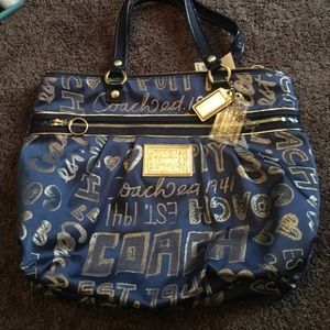 limited edition coach poppy handbag tags attached